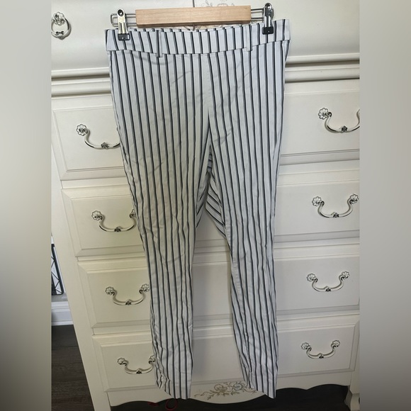 H&M Pants & Jumpsuits Hm White With Navy Blue Stripe Dress Pants